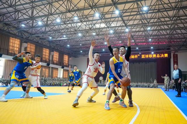 篮球联赛顶尖球队一触即发,高能对抗充满悬念 篮球联赛顶尖球队一触即发,高能对抗充满悬念