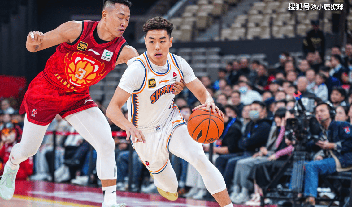 球队因连败换帅,希望实现新气象 球队因连败换帅,希望实现新气象