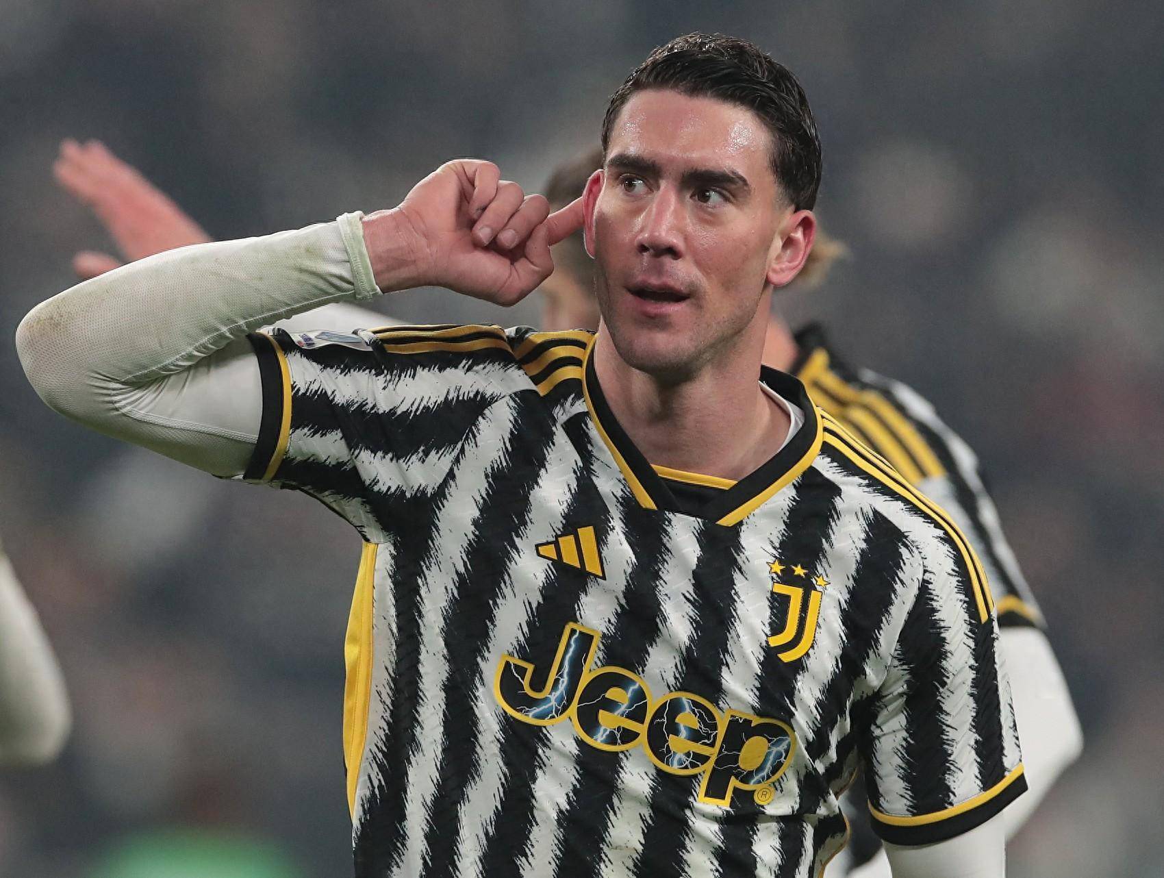 维罗纳球队战绩不佳,教练组面临压力 维罗纳球队战绩不佳,教练组面临压力