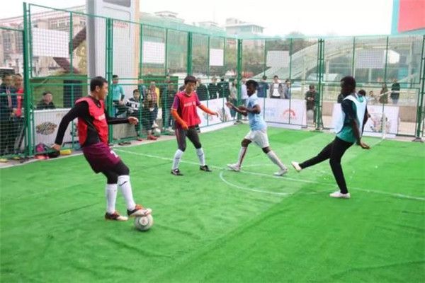 安条丹姆队意欲夺冠,挑战欧洲足球霸主 安条丹姆队意欲夺冠,挑战欧洲足球霸主