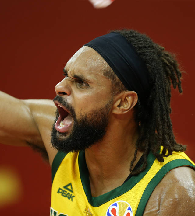 雷速官网-澳大利亚球队取得重要胜利，晋级半决赛