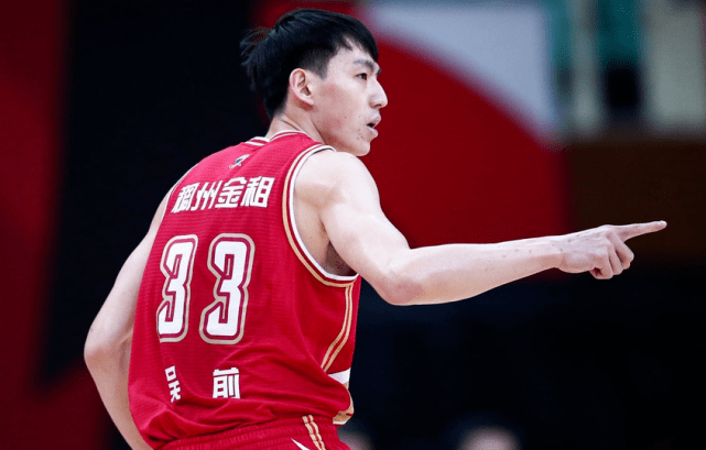 河南男篮惊险胜出,积分榜攀升 河南男篮惊险胜出,积分榜攀升