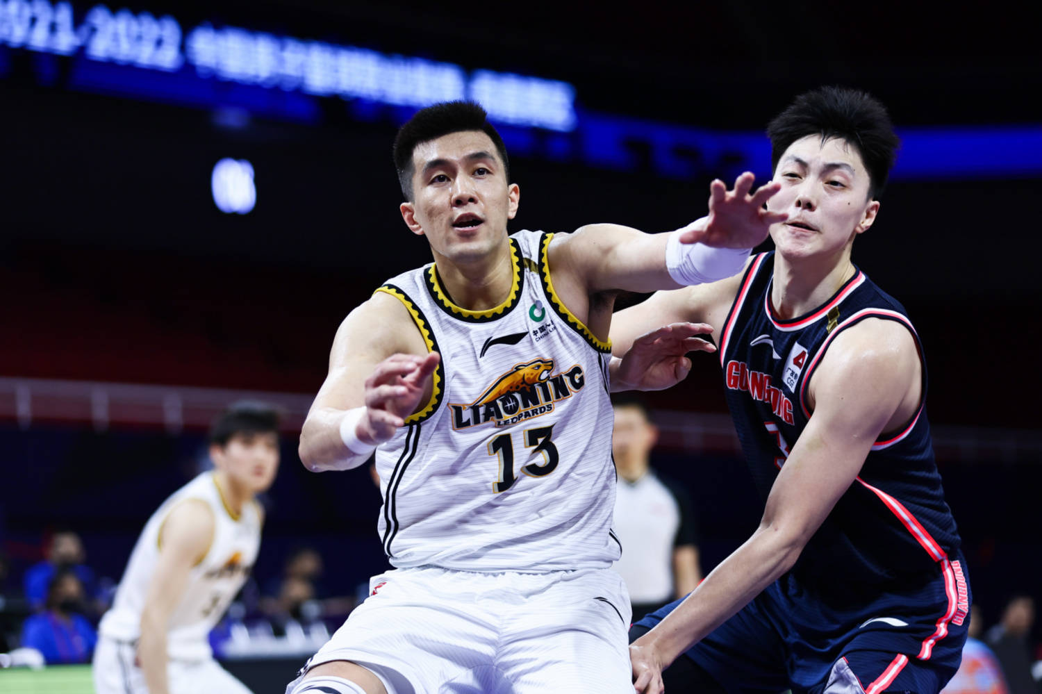 世界篮球联赛的竞争日趋激烈 世界篮球联赛的竞争日趋激烈