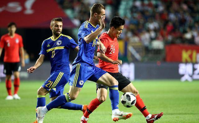 斯洛伐克在欧预赛中挺进八强 斯洛伐克在欧预赛中挺进八强