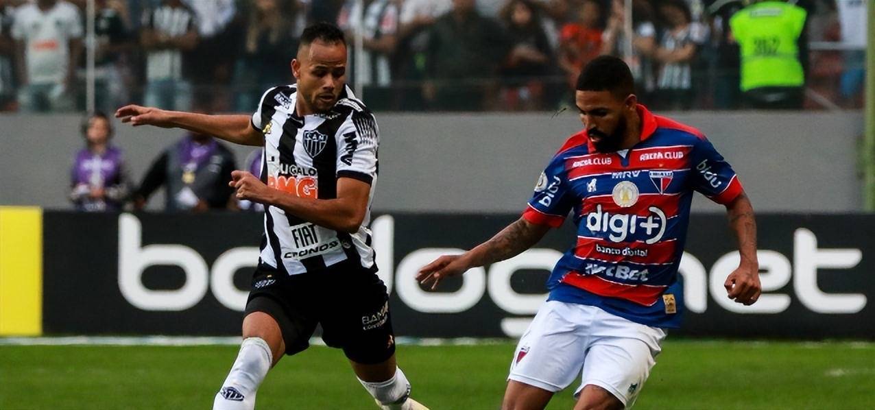 亚眠后卫因伤缺席,影响球队整体防守 亚眠后卫因伤缺席,影响球队整体防守