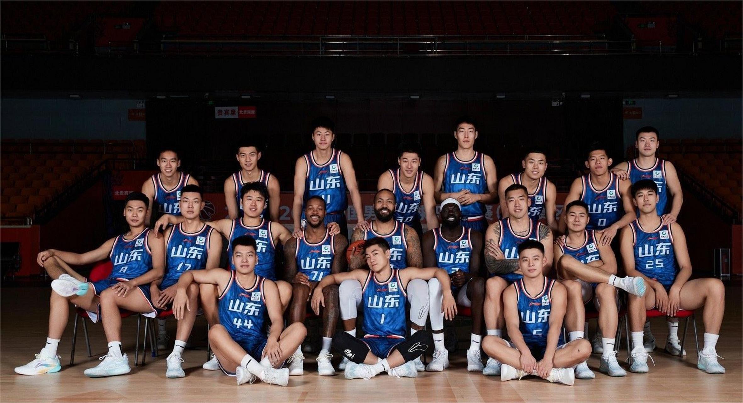 江苏队迎战山东男篮,谁能获胜? 江苏队迎战山东男篮,谁能获胜?