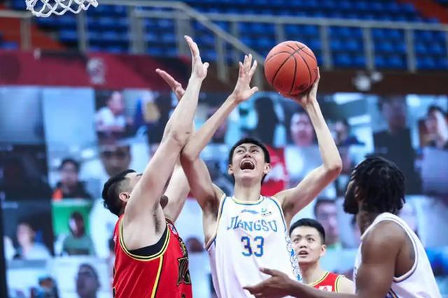 江苏队迎战山东男篮,谁能获胜? 江苏队迎战山东男篮,谁能获胜?