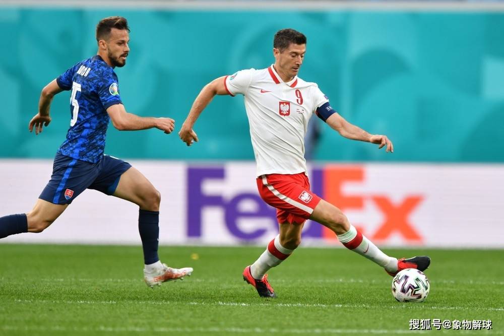 乌克兰惨败波兰,无缘欧预赛下一轮 乌克兰惨败波兰,无缘欧预赛下一轮