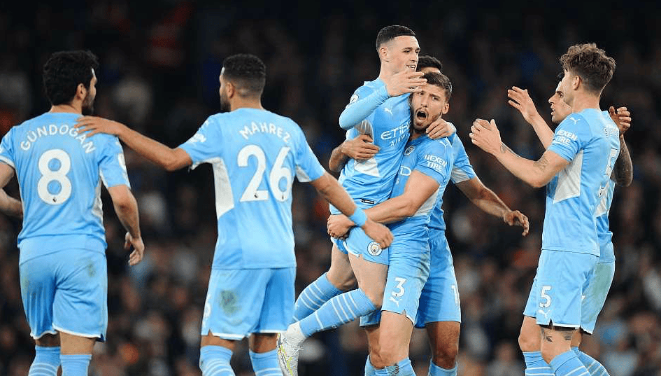 曼城客场逆袭沃特福德,继续不败战绩 曼城客场逆袭沃特福德,继续不败战绩