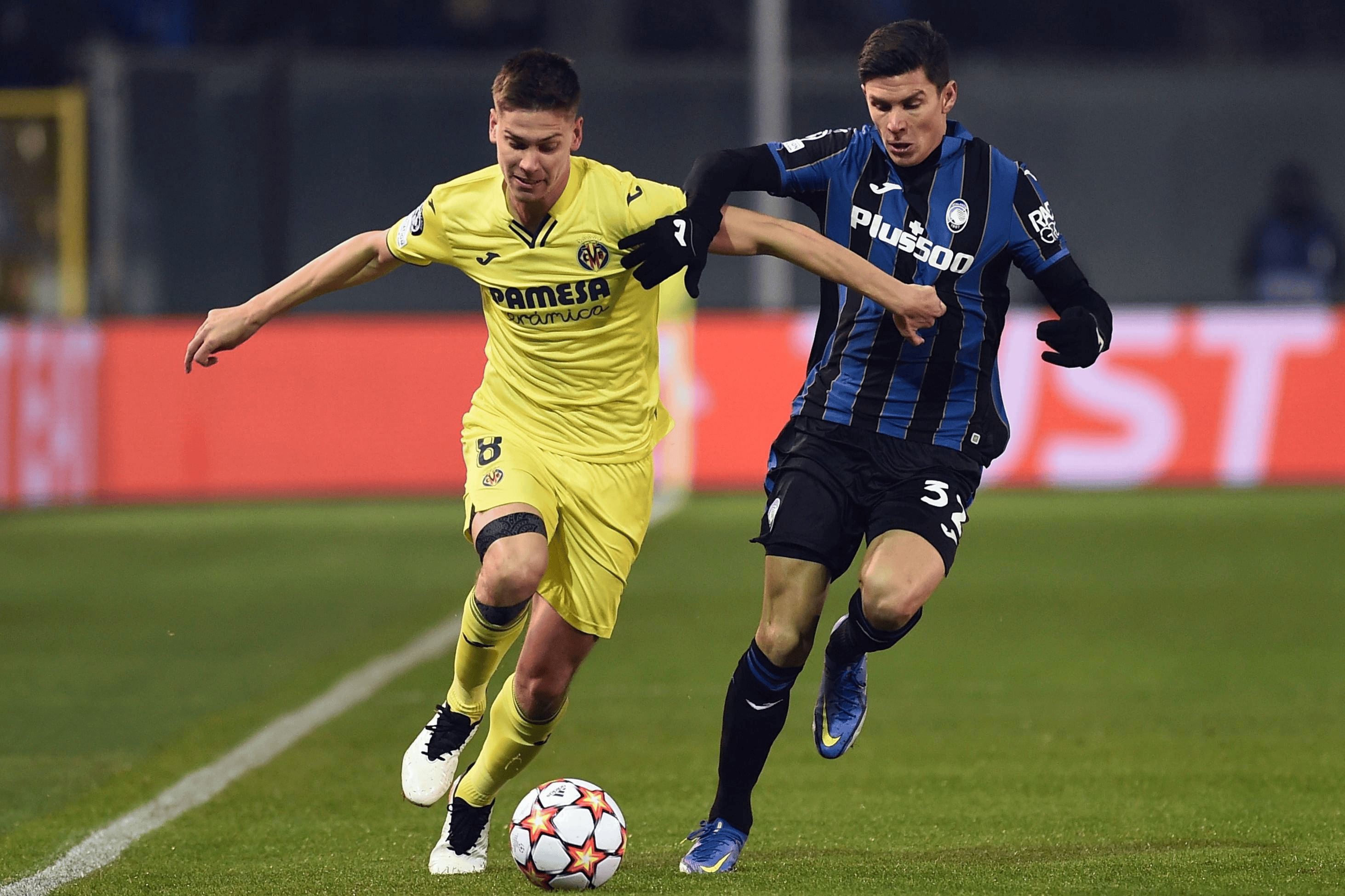 皇家社会球员表现出色战胜对手