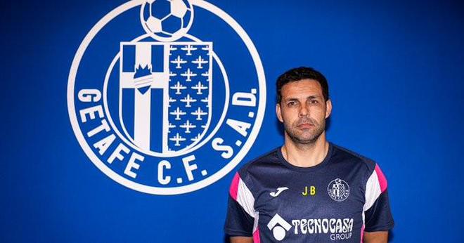 赫塔费主教练战术调整成功取得胜利