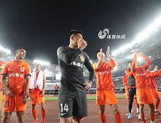 釜山IPark在亚冠比赛中雪藏实力