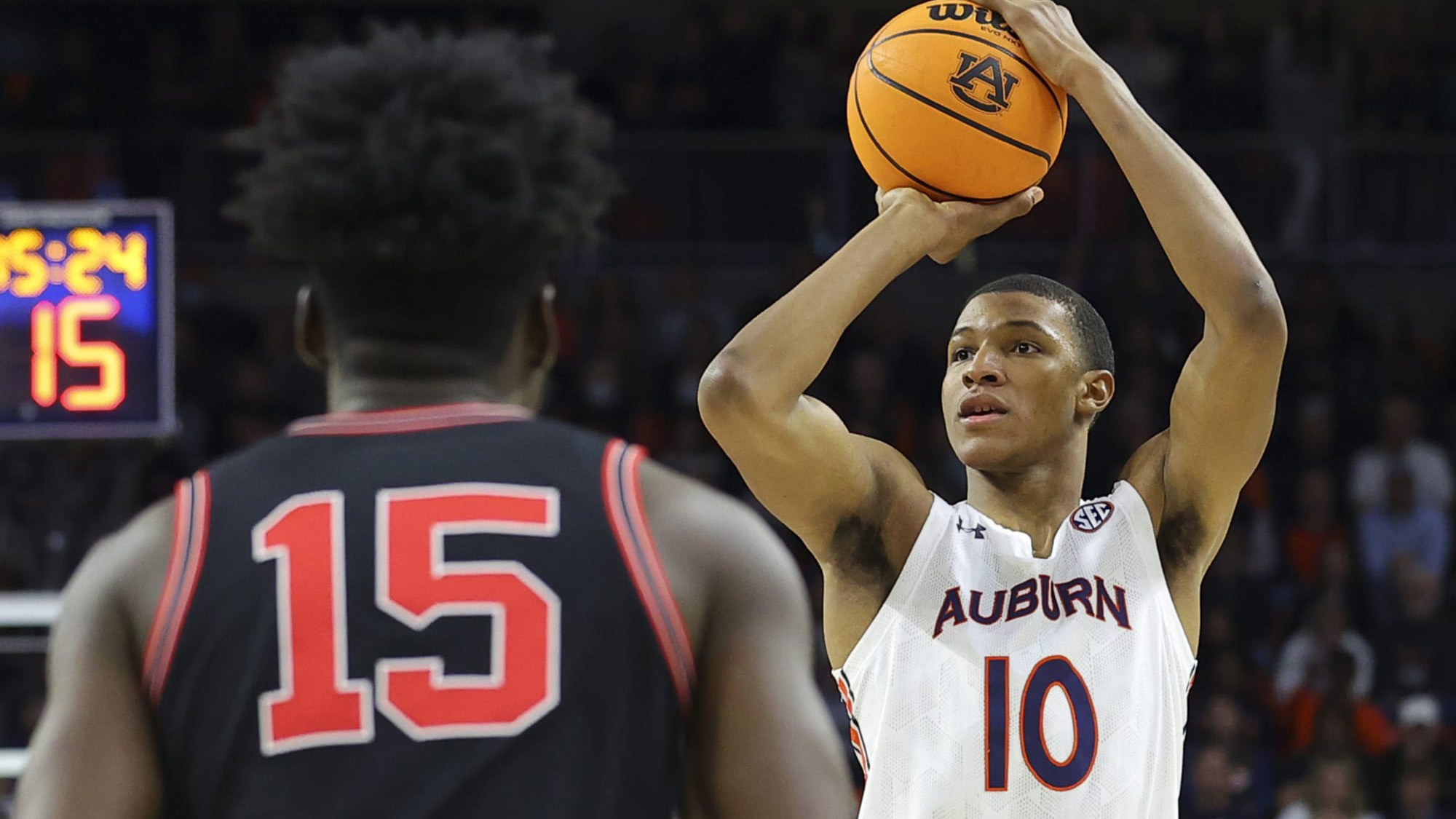 火箭逆转魔术,弗雷戴特17分添彩关键球命中 火箭逆转魔术,弗雷戴特17分添彩关键球命中