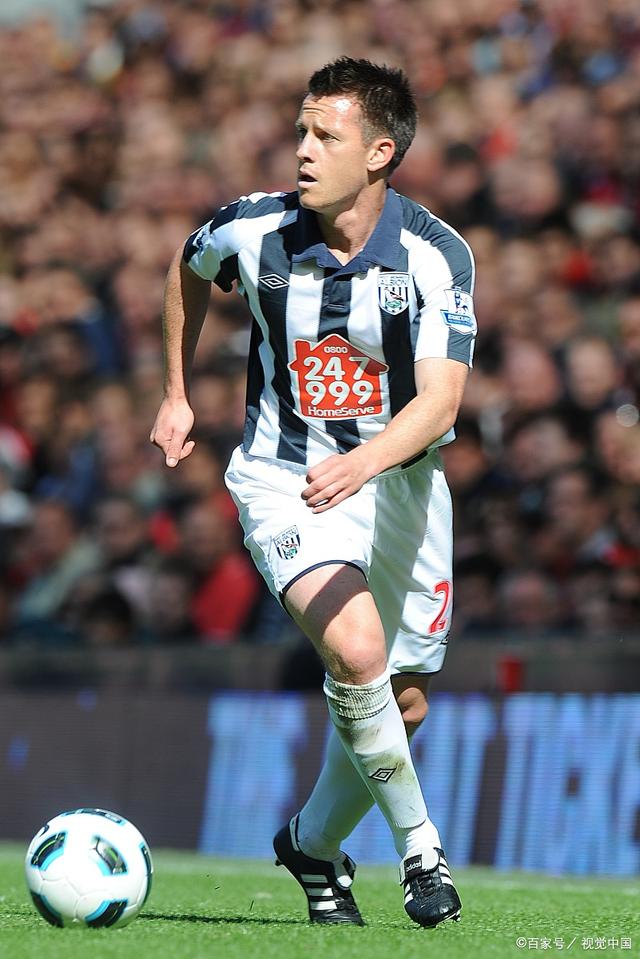 伯恩利险胜，顶级联赛身份稳固