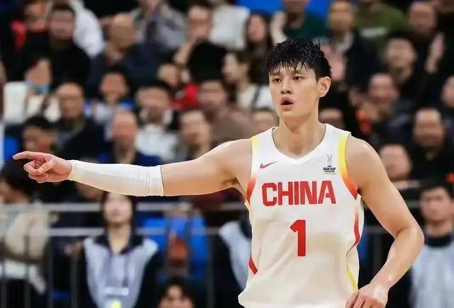 马赛主场告捷,继续保持领先优势 马赛主场告捷,继续保持领先优势