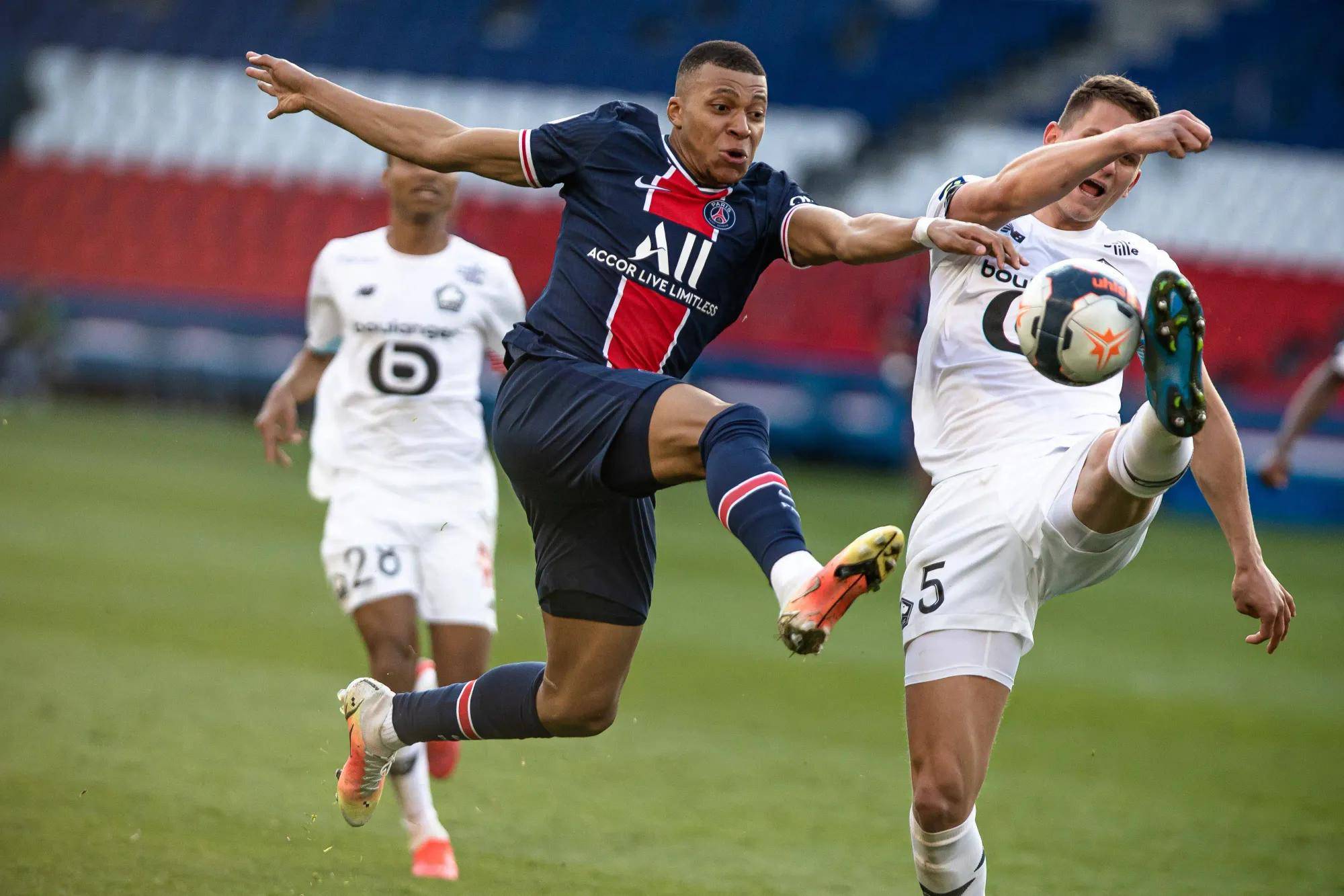 维尔萨尔取胜巴黎圣日耳曼,创造佳绩 维尔萨尔取胜巴黎圣日耳曼,创造佳绩