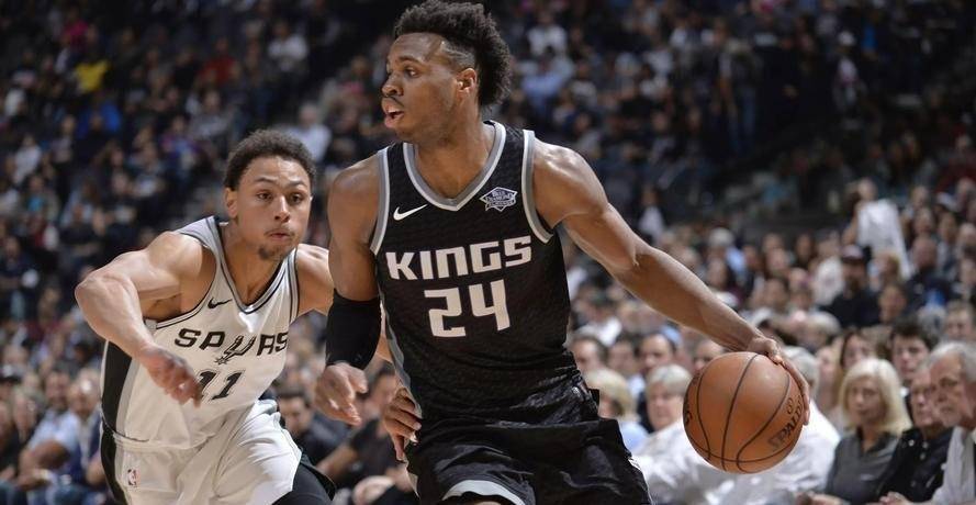 开拓者内线球员表现低迷，需加强训练