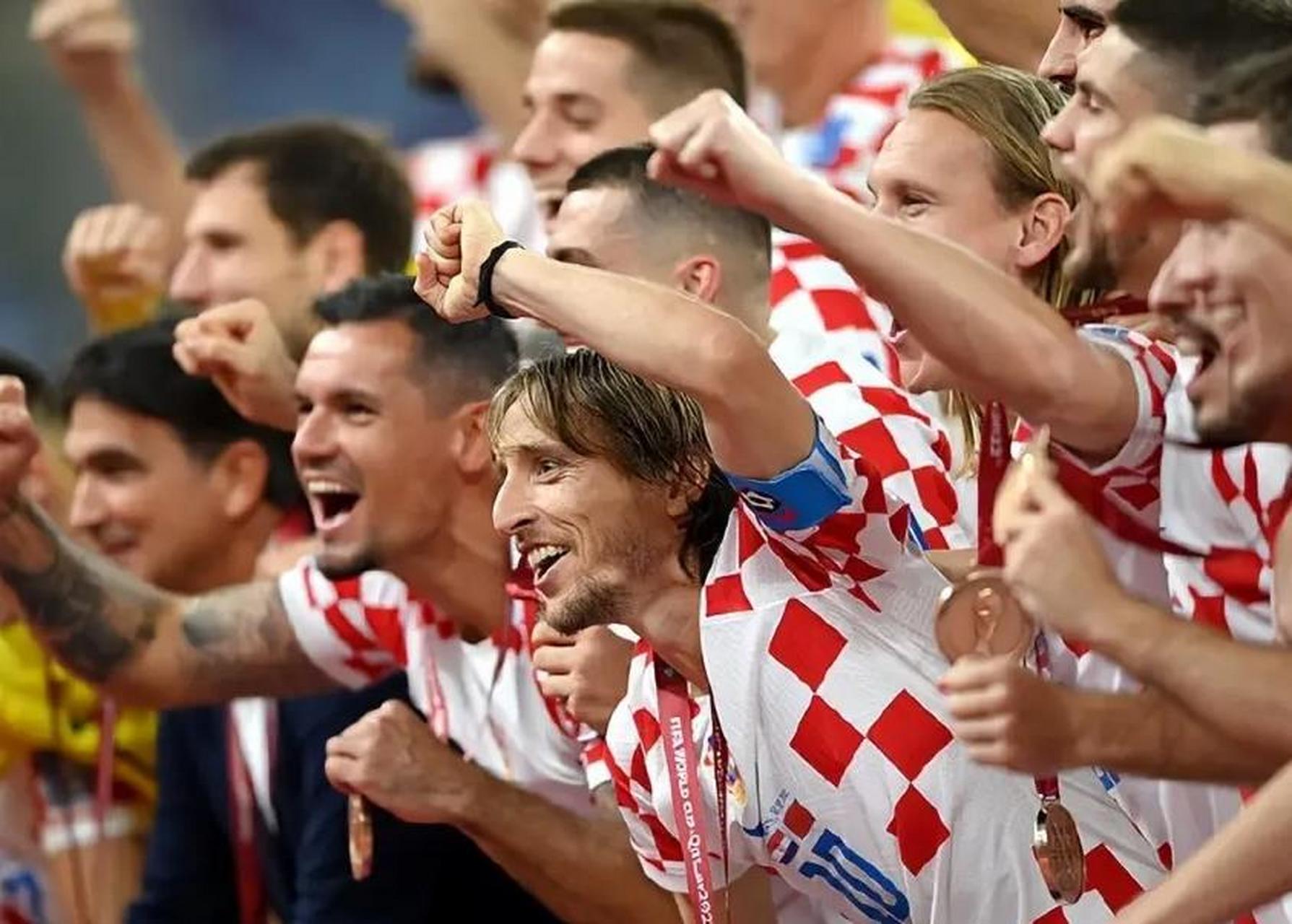 卡塔尔职业篮球联赛季军问世,值得纪念 卡塔尔职业篮球联赛季军问世,值得纪念