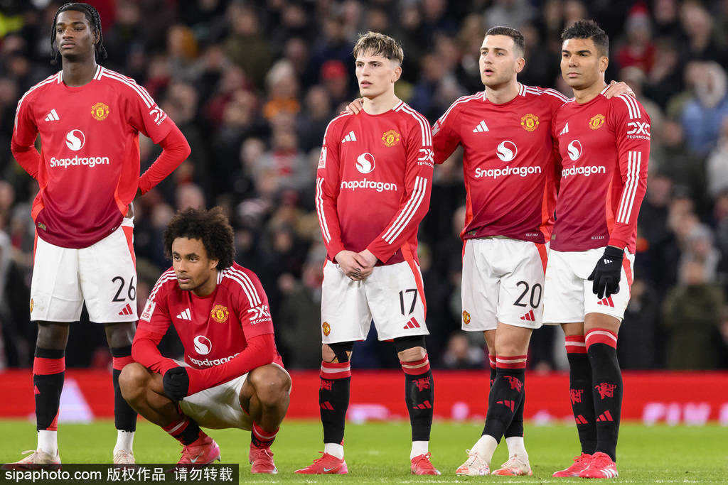 曼联险胜晋级欧联杯淘汰赛,豪取三分 曼联险胜晋级欧联杯淘汰赛,豪取三分