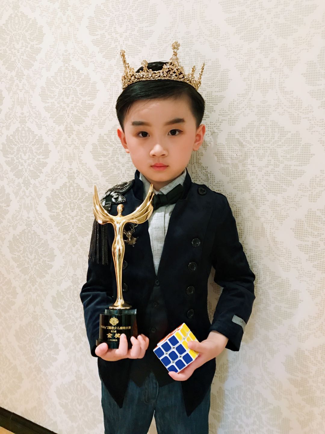 年轻才俊脱颖而出取得高分，球队刷新记录逆袭胜局