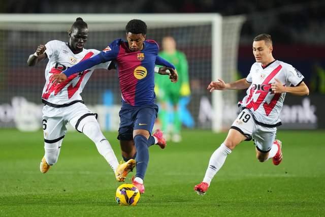 欧洲篮球赛事:巴塞罗那取得关键胜利 欧洲篮球赛事:巴塞罗那取得关键胜利