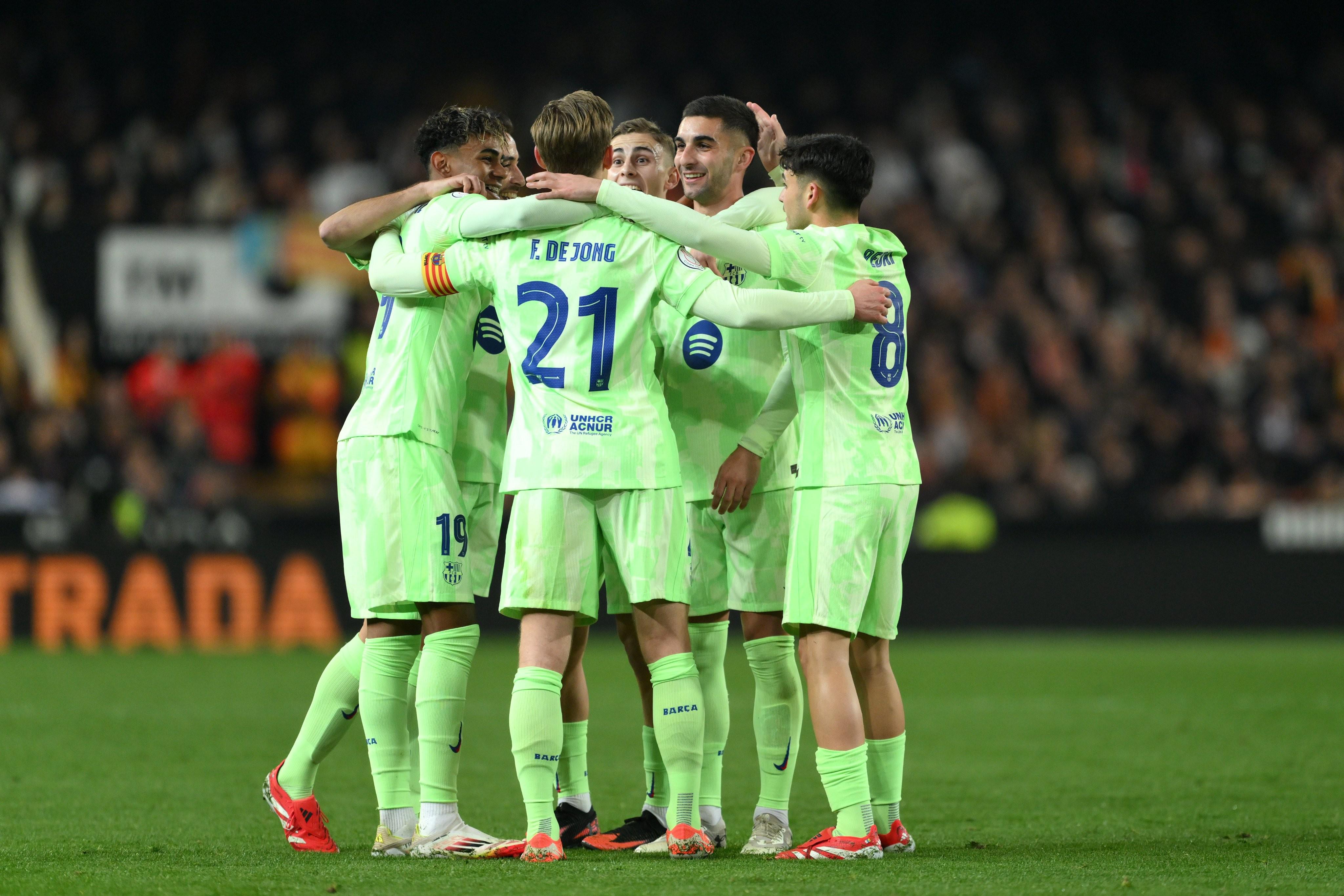 瓦伦西亚惨败巴伦西亚,遭遇四连败 瓦伦西亚惨败巴伦西亚,遭遇四连败