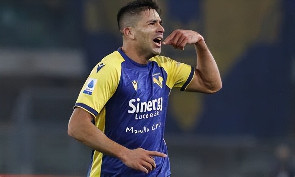 卡利亚里新援登场亮相,表现抢眼 卡利亚里新援登场亮相,表现抢眼