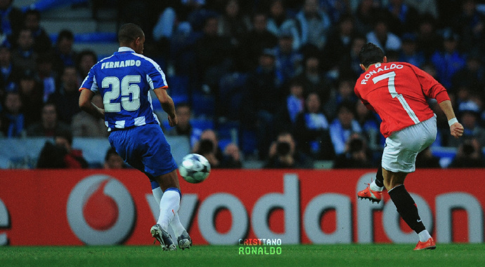 波尔图主场大胜曼联,告别比赛 波尔图主场大胜曼联,告别比赛