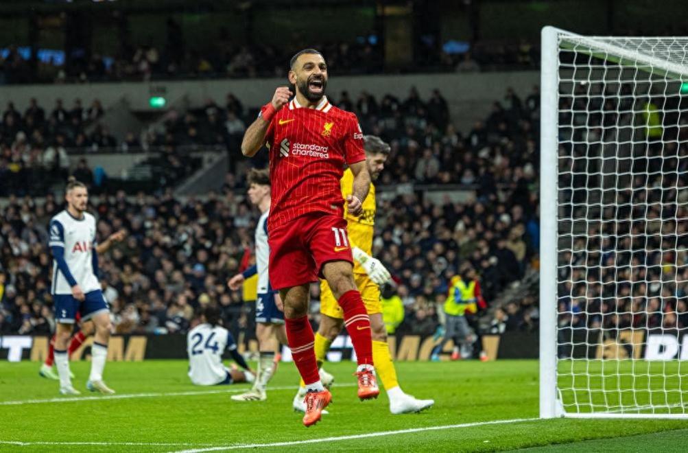 落后局面:球队需要奋起反攻追赶比分 落后局面:球队需要奋起反攻追赶比分