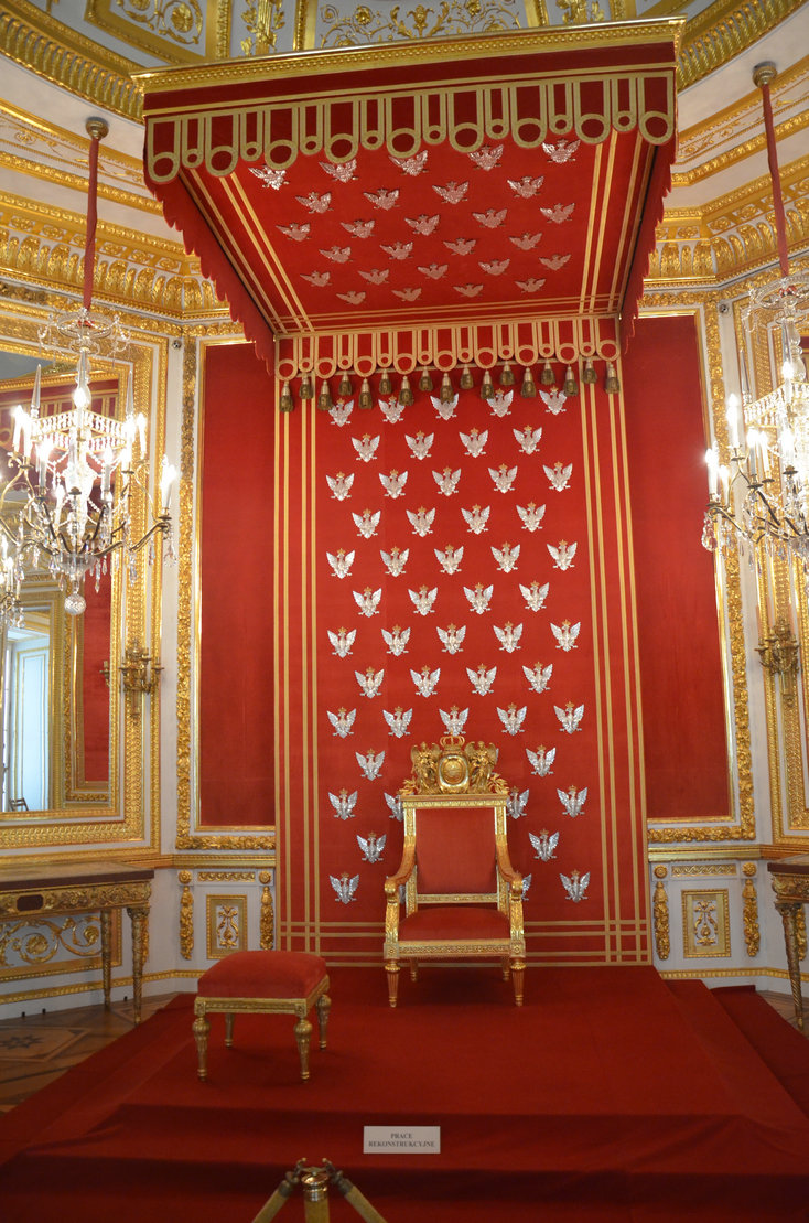 波兰士气高涨,抢得胜利宝座 波兰士气高涨,抢得胜利宝座