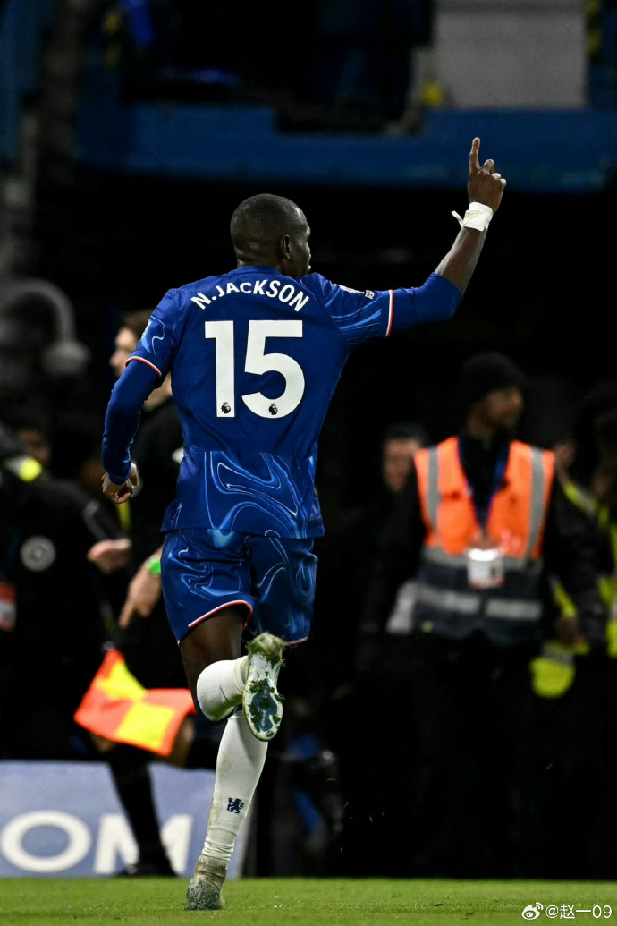 切尔西主场险胜沃特福德,保持领先 切尔西主场险胜沃特福德,保持领先