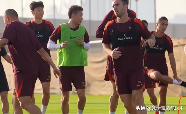 科威特选手在区域比赛中赢得关键战役胜利! 科威特选手在区域比赛中赢得关键战役胜利!