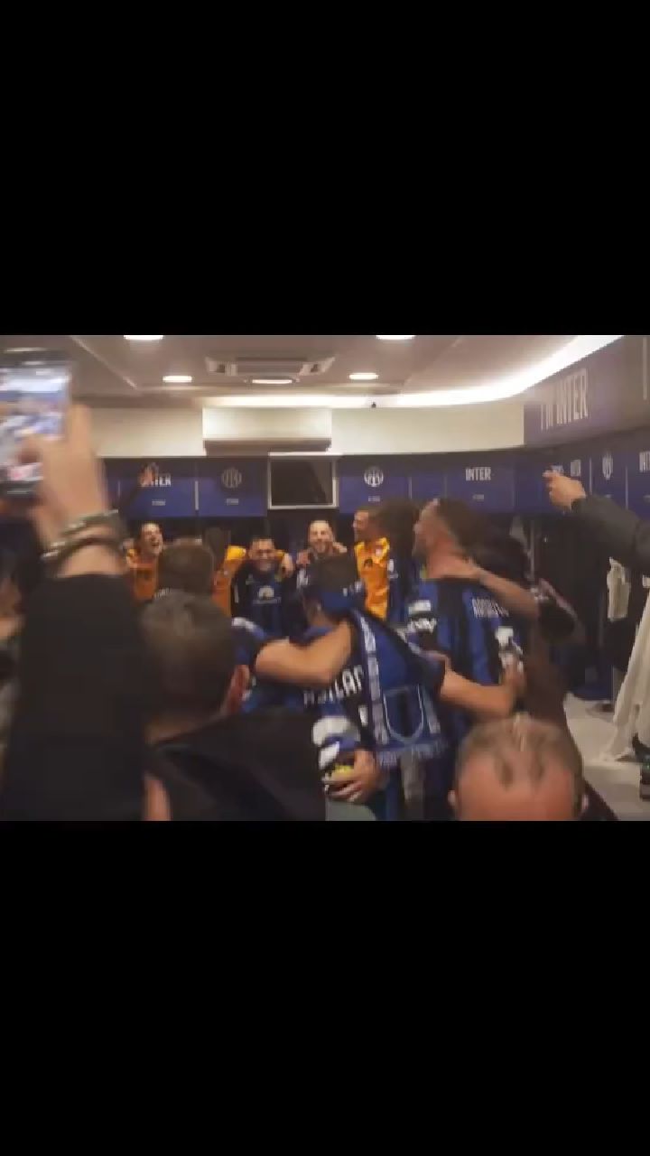 沙尔克险胜国际米兰:整装待发盼变局 沙尔克险胜国际米兰:整装待发盼变局