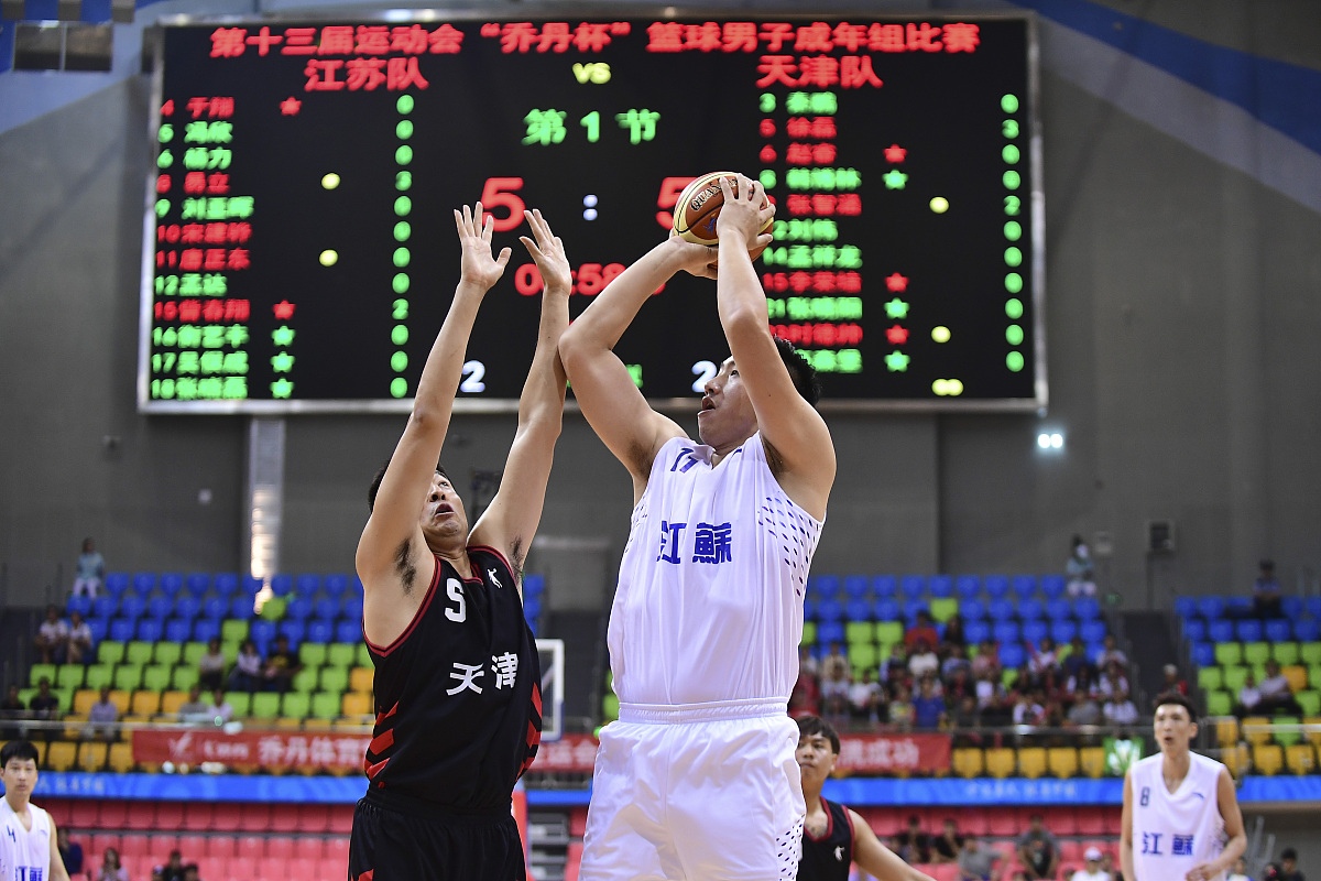 执教风云，广东队主教练领队迎战北控队