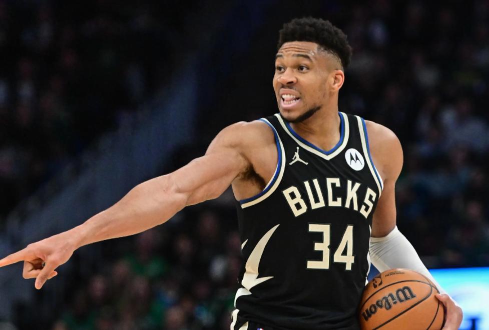 字母哥进步神速,雄鹿队轻松战胜对手取得五连胜 字母哥进步神速,雄鹿队轻松战胜对手取得五连胜